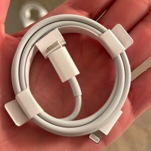 Apple usb-c lightning cable